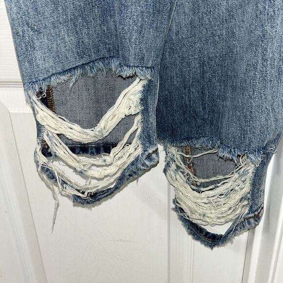 One Teaspoon High waist Mom Jeans(Size 32) - Picture 6 of 12